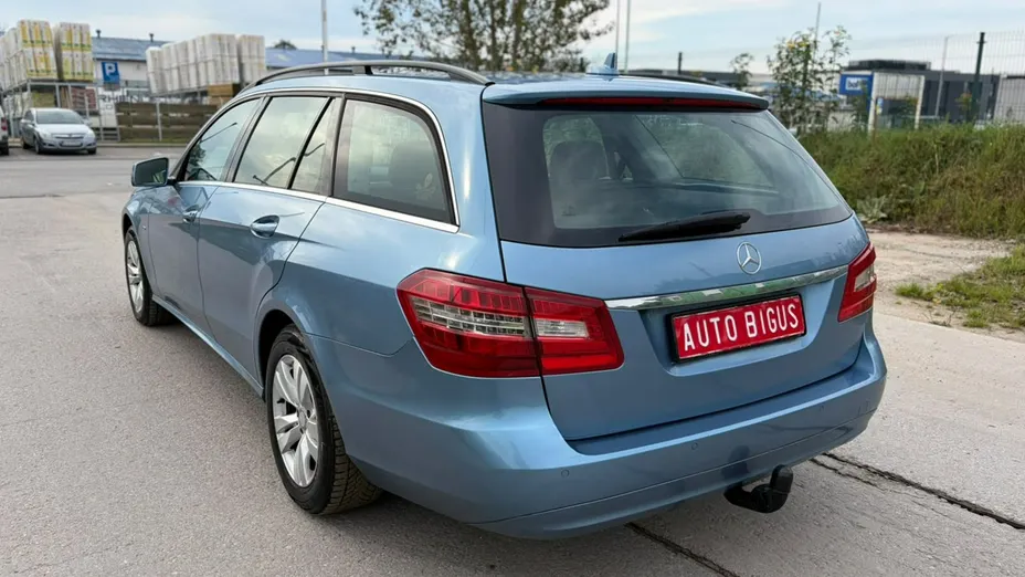 MERCEDES-BENZ E Klasa -