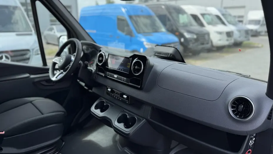 MERCEDES-BENZ Sprinter Sprinter 319 CDI Long SELECT 9G-Tronic 907.635 14m3 Nowy