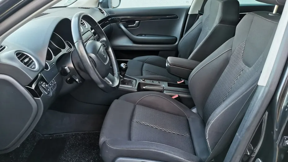 SEAT Exeo -
