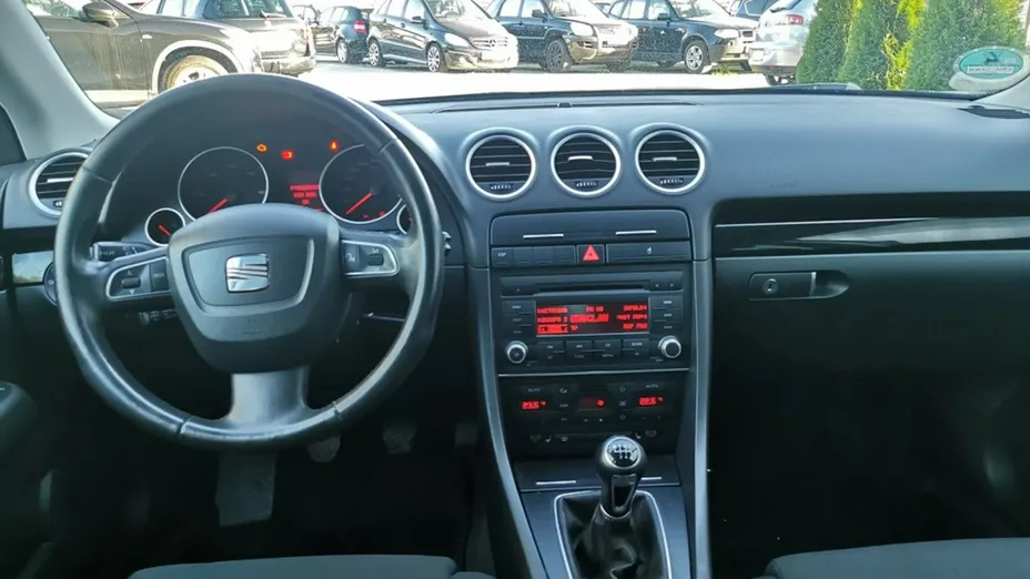 SEAT Exeo -
