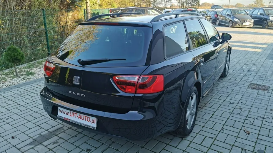 SEAT Exeo -