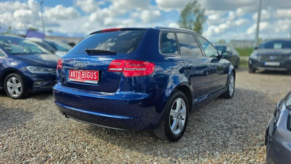 AUDI A3 Sportback -