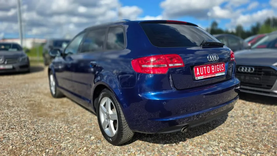 AUDI A3 Sportback -