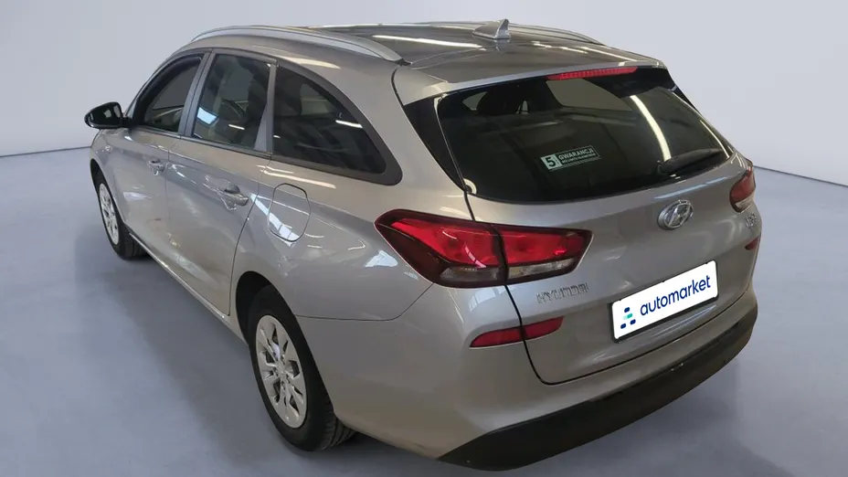 HYUNDAI i30 i30 1.5 DPI Classic +