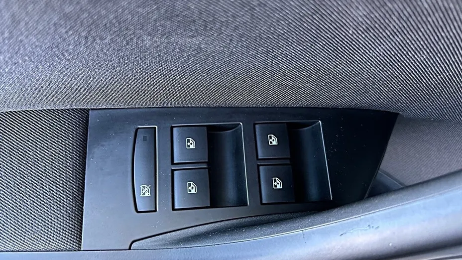 OPEL Astra Astra IV 1.6 Essentia