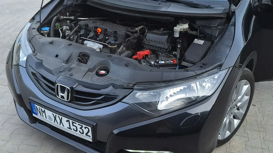 HONDA Civic -