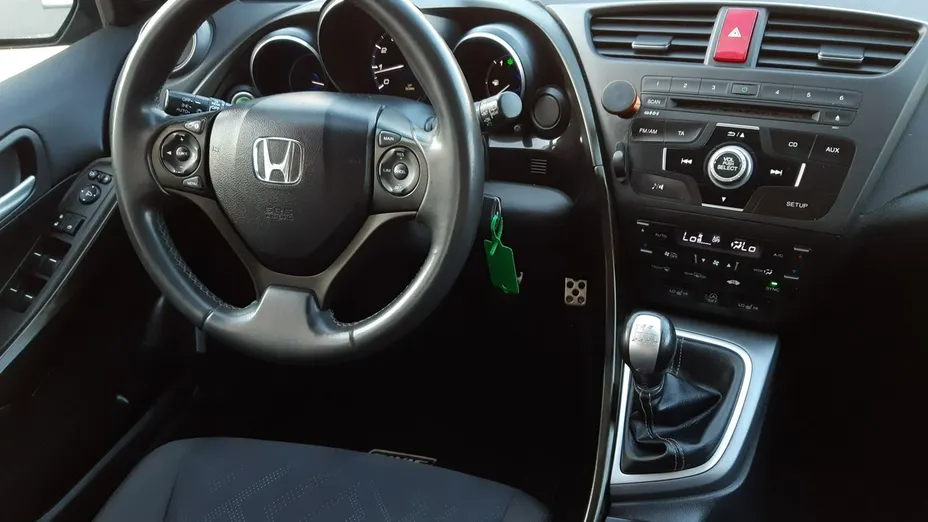 HONDA Civic -