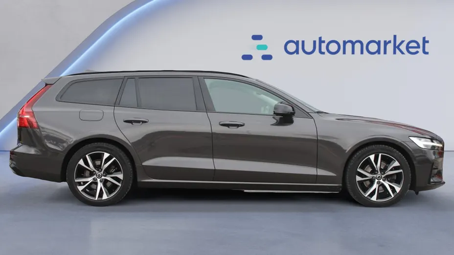 VOLVO V60 V60 B4 D Plus Dark aut