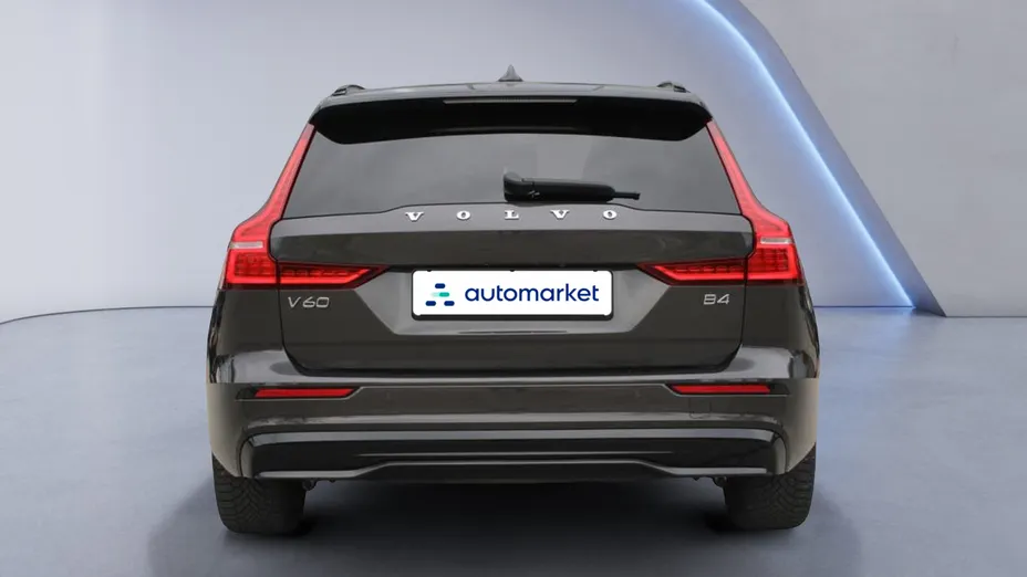 VOLVO V60 V60 B4 D Plus Dark aut