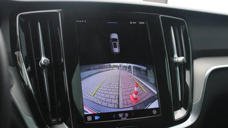 VOLVO V60 V60 B4 D Plus Dark aut