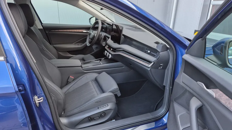 SKODA Superb Superb 2.0 TSI 4x4 L&K DSG