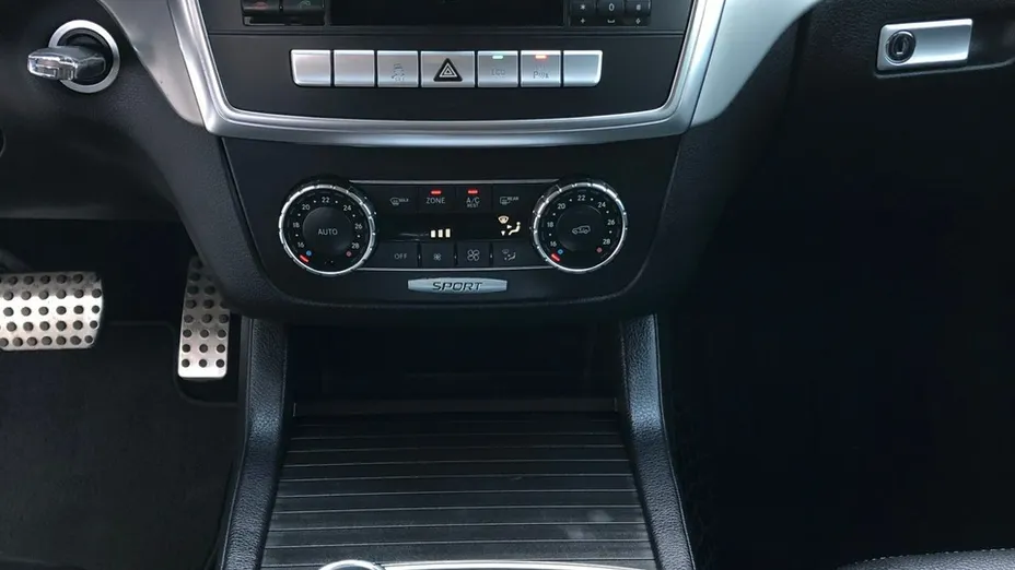 MERCEDES-BENZ ML -