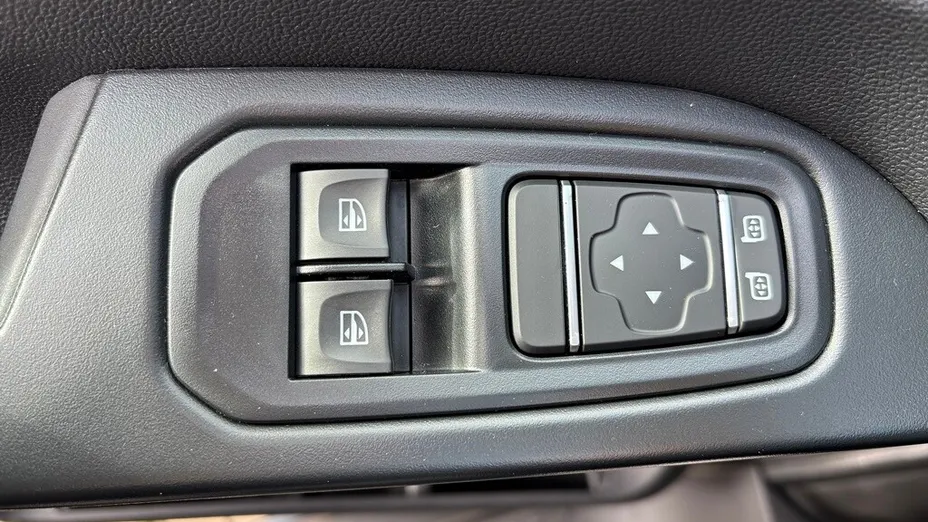 RENAULT Trafic Trafic Kombi 2.0 Blue dCi L2 Equilibre EDC