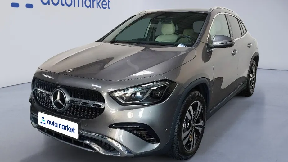 MERCEDES-BENZ GLA GLA 200 d Progressive 8G-DCT