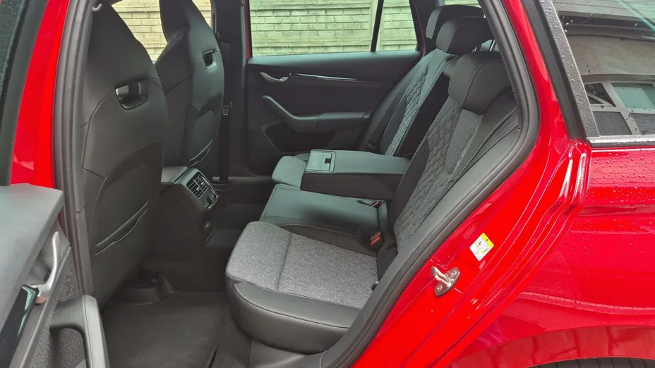 SKODA Octavia Octavia 1.5 TSI mHEV Sportline DSG Nowy