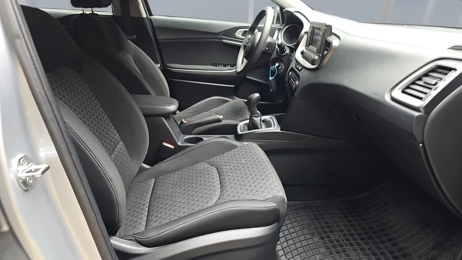 KIA Cee'd Ceed 1.5 T-GDI S