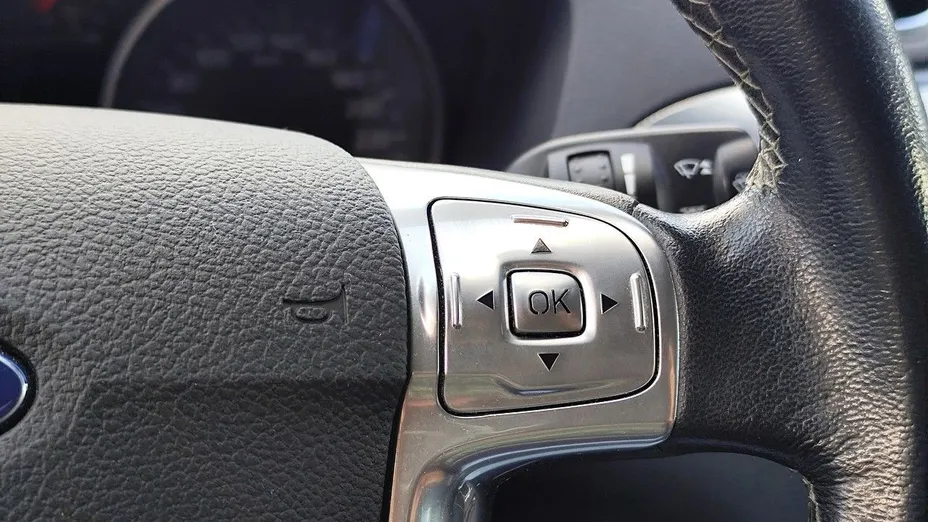 FORD S-MAX -