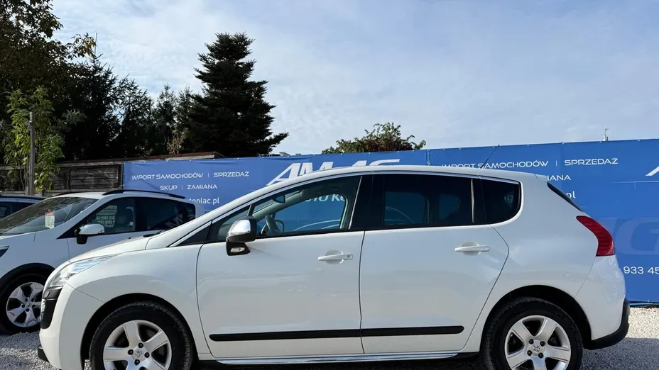 PEUGEOT 3008 -