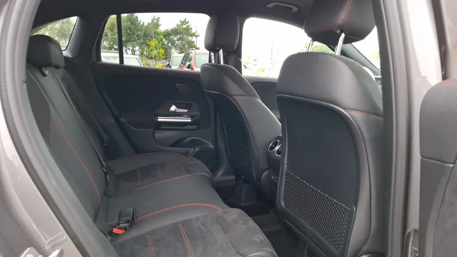 MERCEDES-BENZ GLA GLA 220 mHEV 4-Matic AMG Line 8G-DCT