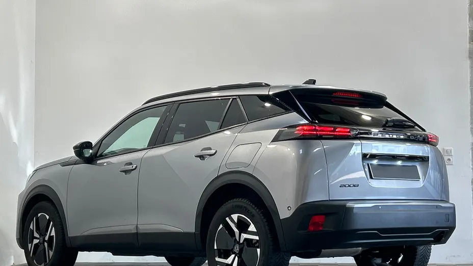 PEUGEOT 2008 -