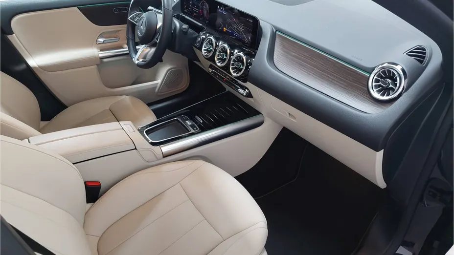 MERCEDES-BENZ GLA GLA 200 mHEV Progressive 7G-DCT