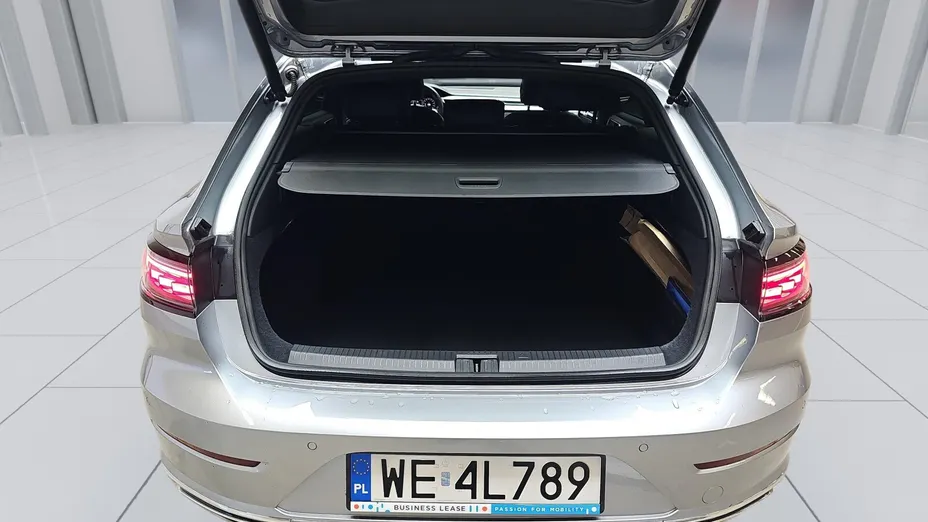 VOLKSWAGEN Arteon Arteon 2.0 TSI R-Line DSG