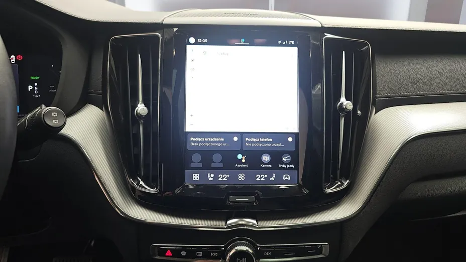 VOLVO XC60 XC60 T8 Plug-In Hybrid AWD Ultimate Dark aut