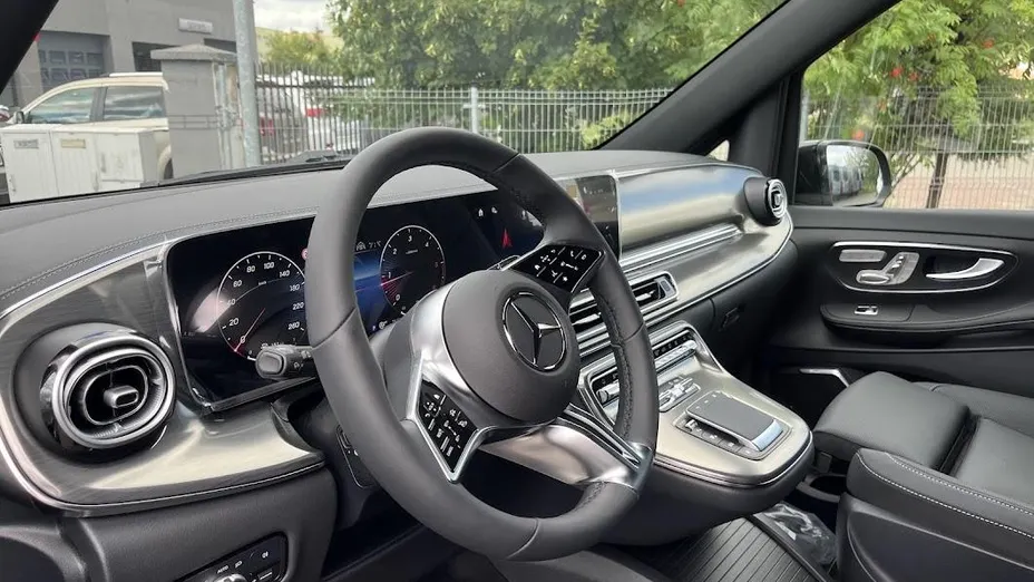 MERCEDES-BENZ V Klasa V 300 d 4-Matic 9G-Tronic Exclusive (długi) Nowy