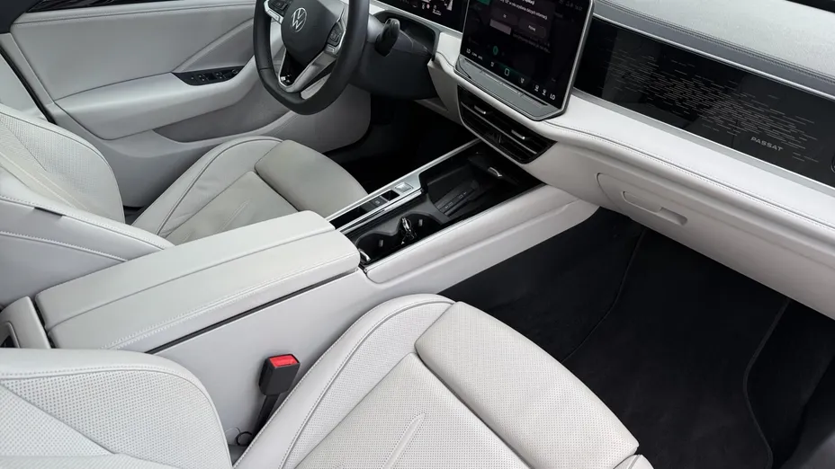VOLKSWAGEN Passat Passat 1.5 TSI ACT mHEV Elegance DSG
