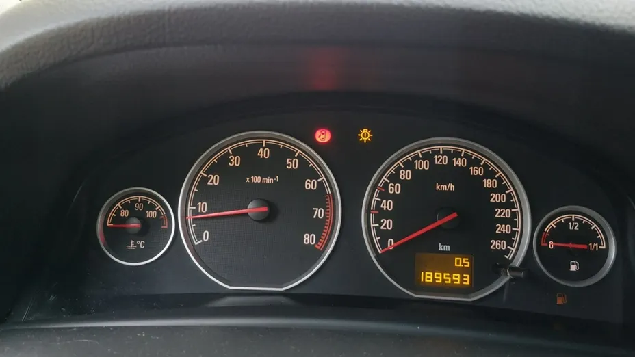 OPEL Vectra -