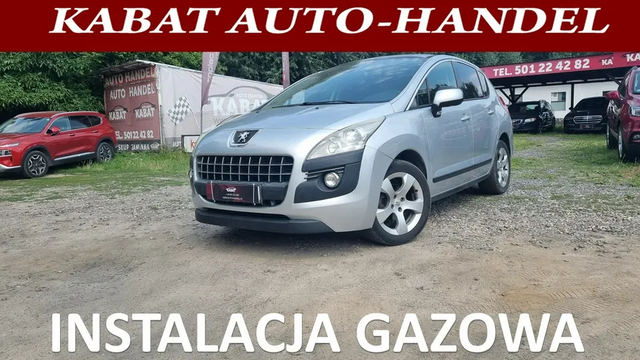 PEUGEOT 3008 -