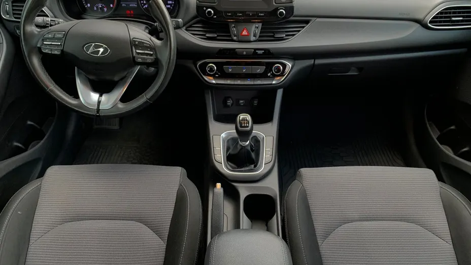 HYUNDAI i30 i30 1.0 T-GDI Modern