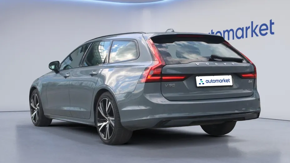 VOLVO V90 V90 B4 D Plus Dark aut