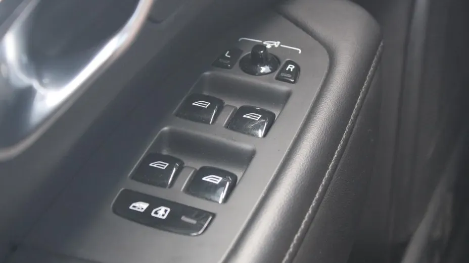 VOLVO V90 V90 B4 D Plus Dark aut