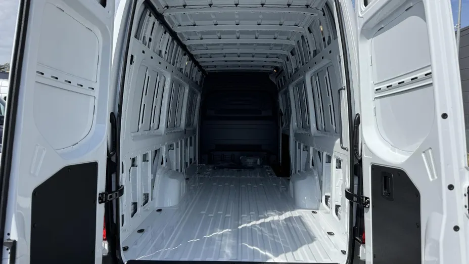 MERCEDES-BENZ Sprinter Sprinter 319 CDI Extra Long PRO 907.637 15,5m3 Nowy