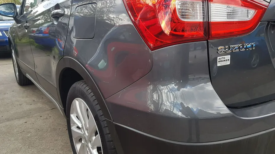 SUZUKI S-Cross -