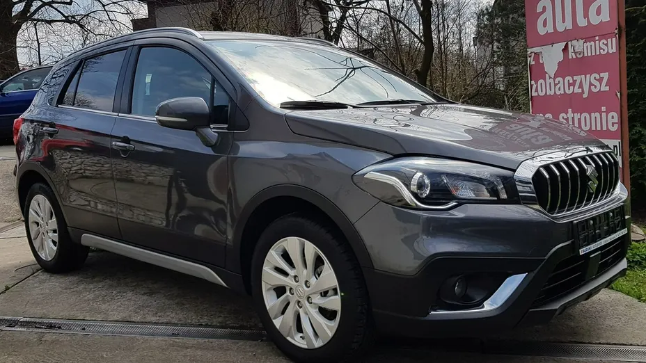 SUZUKI S-Cross -