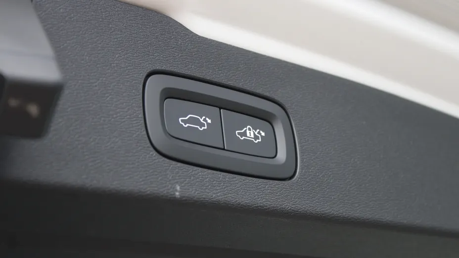 VOLVO V60 V60 B4 D Plus Bright aut
