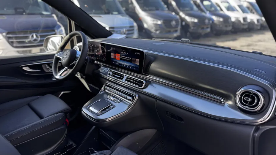 MERCEDES-BENZ V Klasa V 300 d 4-Matic 9G-Tronic Exclusive (ekstra dł) Nowy