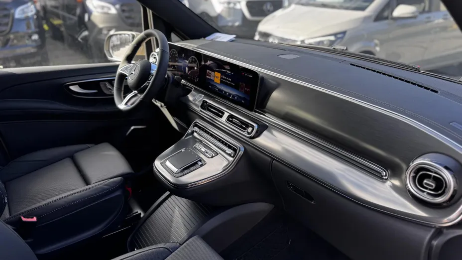 MERCEDES-BENZ V Klasa V 300 d 4-Matic 9G-Tronic Exclusive (długi) Nowy