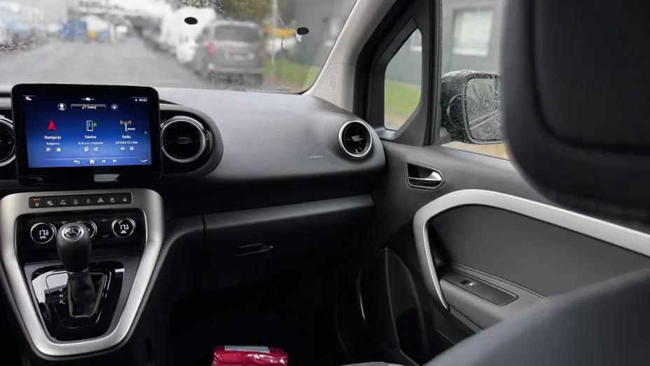 MERCEDES-BENZ T klasa T 180 Progressive aut Nowy