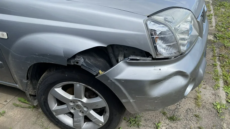 NISSAN X-Trail -