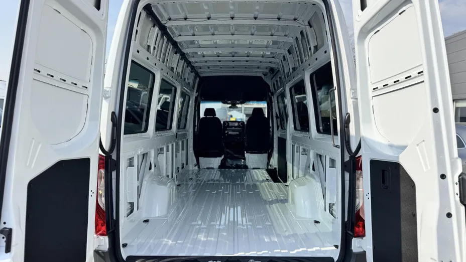 MERCEDES-BENZ Sprinter Sprinter 317 CDI Long PRO 907.635 14m3 Nowy