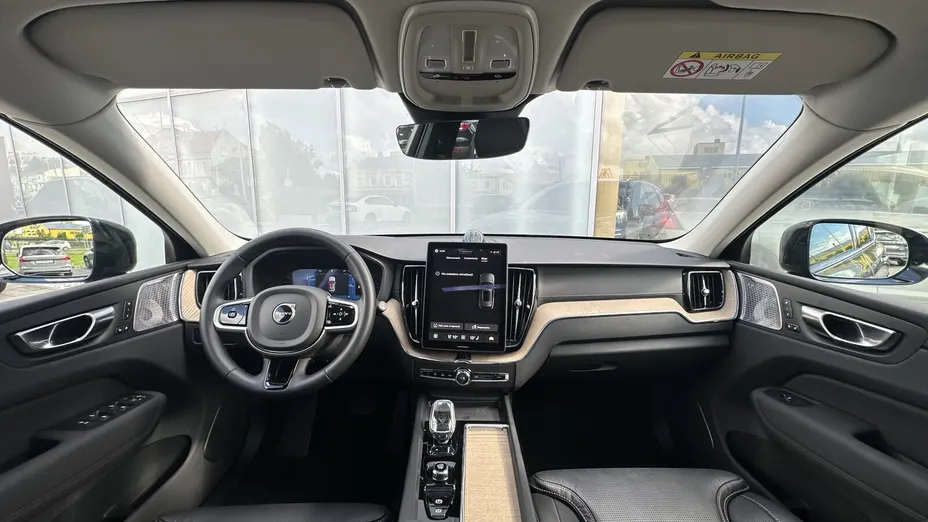 VOLVO XC60 XC60 B5 B AWD Ultra Dark aut