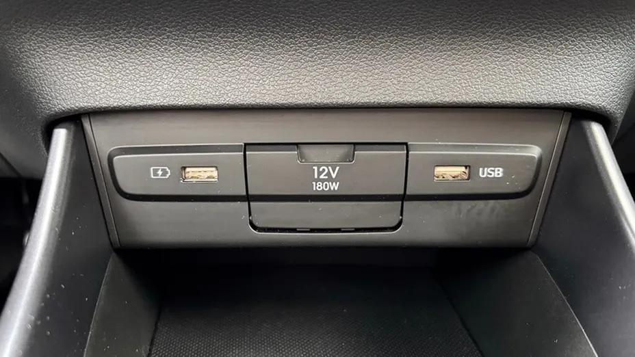 HYUNDAI i20 i20 1.0 T-GDi Modern