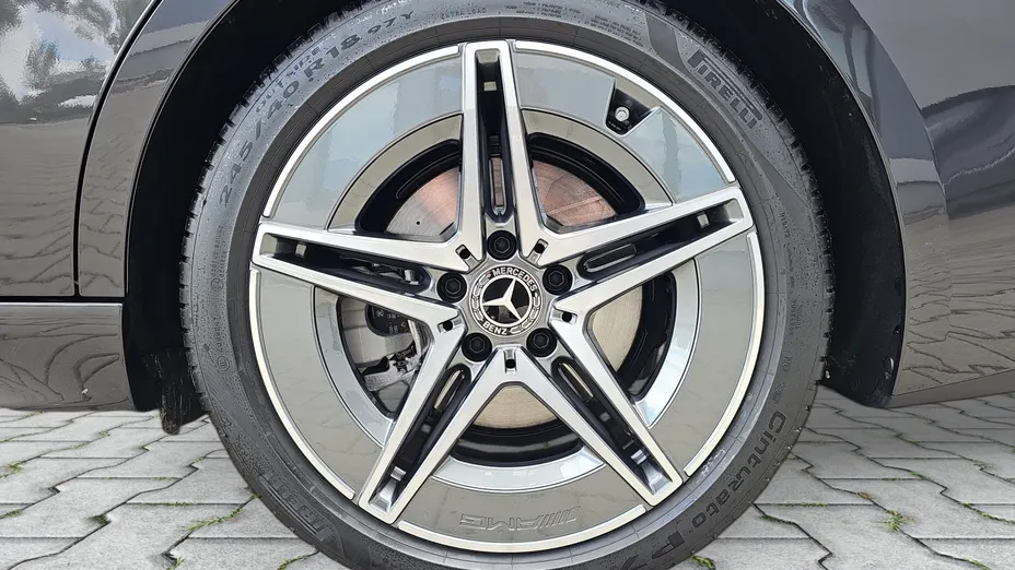 MERCEDES-BENZ C Klasa C 220 d mHEV 4-Matic AMG