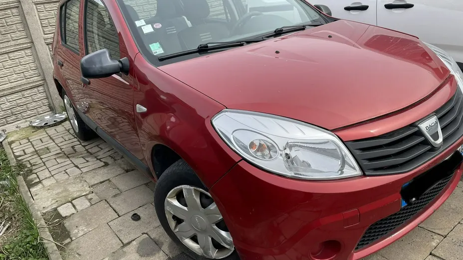 DACIA Sandero -