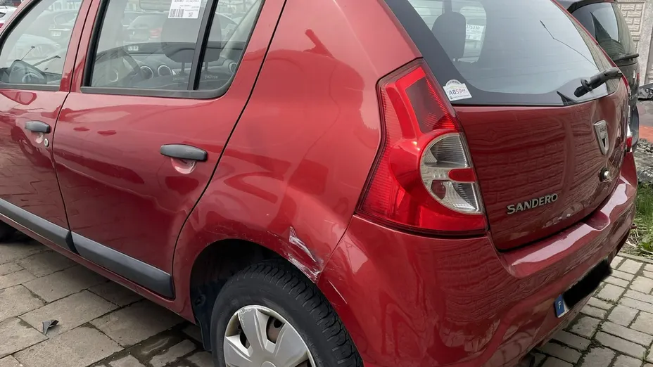 DACIA Sandero -