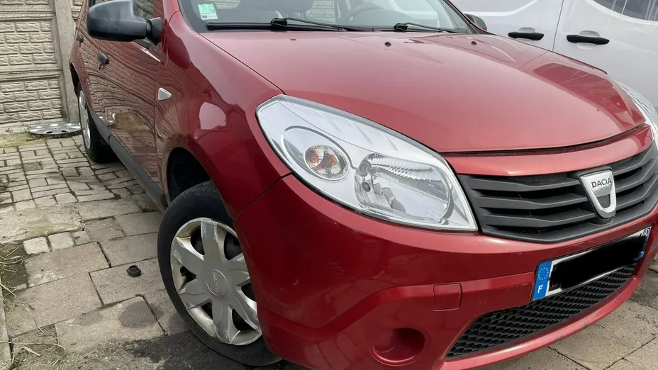 DACIA Sandero -