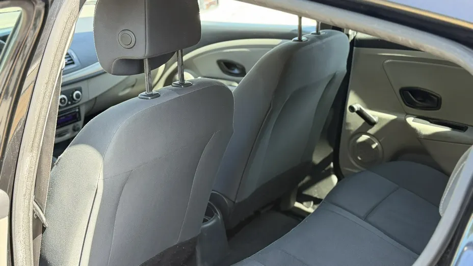 RENAULT Megane -